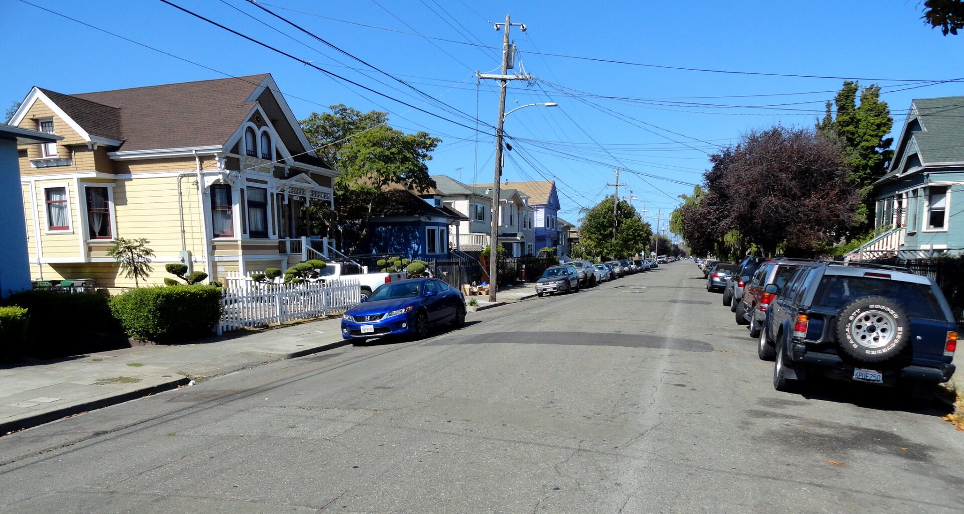 Temescal residents describe waking up to the 'whooshing' sound of a gas leak