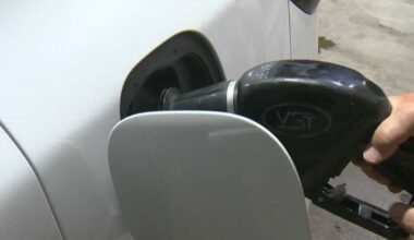 California gas prices surge above $6 in spike since Iran bombing
