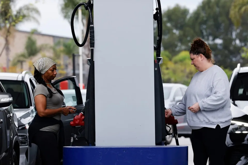 Two women pumping gas at a Costco gas station in Marina del Rey, California. Carlin Stiehl for CA Post