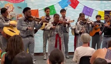 Dozens gather for El Día de los Niños celebration in West Sacramento