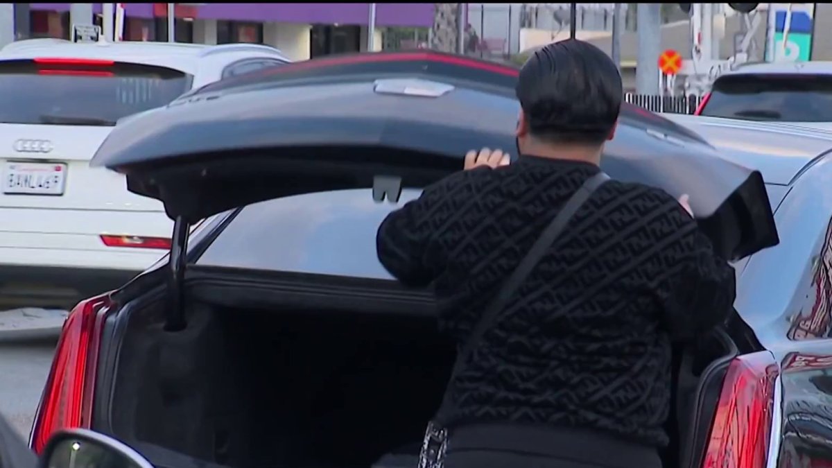 San Diego rideshare drivers feel the pinch of higher gas prices amid war with Iran – NBC 7 San Diego