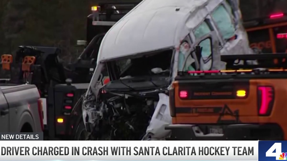 Snowplow driver charged in crash involving Santa Clarita hockey team – NBC Los Angeles