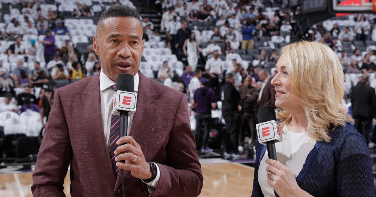 Mark Jones to keep calling Sacramento Kings games after ending run at ESPN