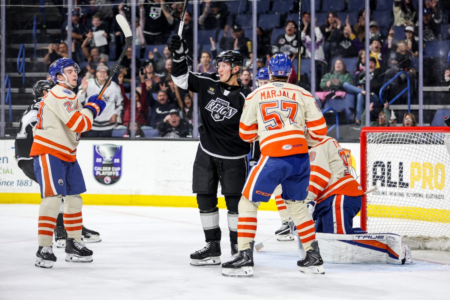 REIGN FINAL – ONT 6, BAK 3 – Lord, Connors, Booth