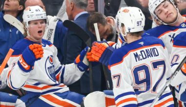 Ducks blast Oilers 7-4 in Game 3 in Anaheim's first home playoff game in 8 years