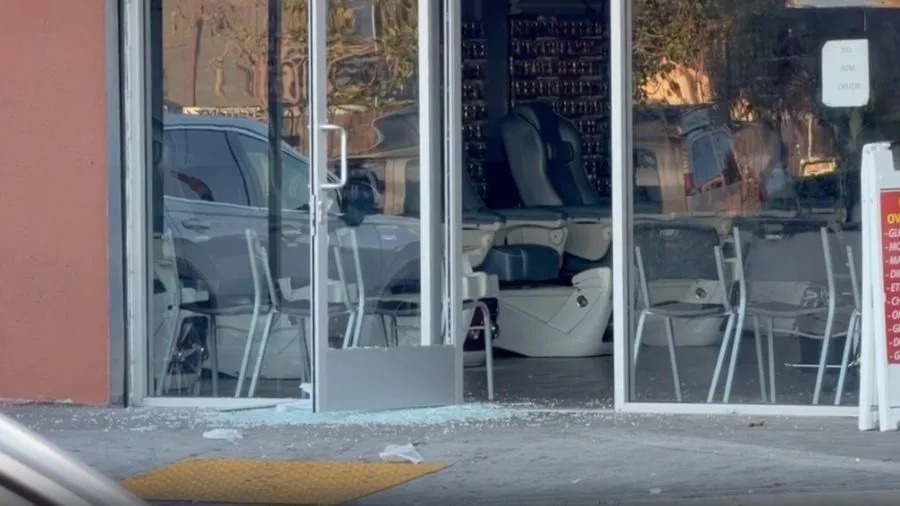 South L.A. triple shooting