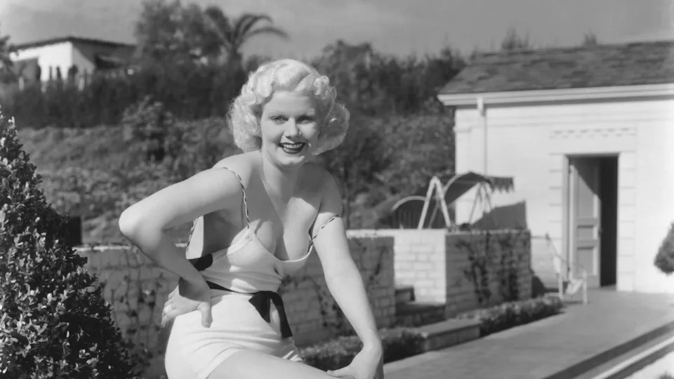 Jean harlow at her bel air home.