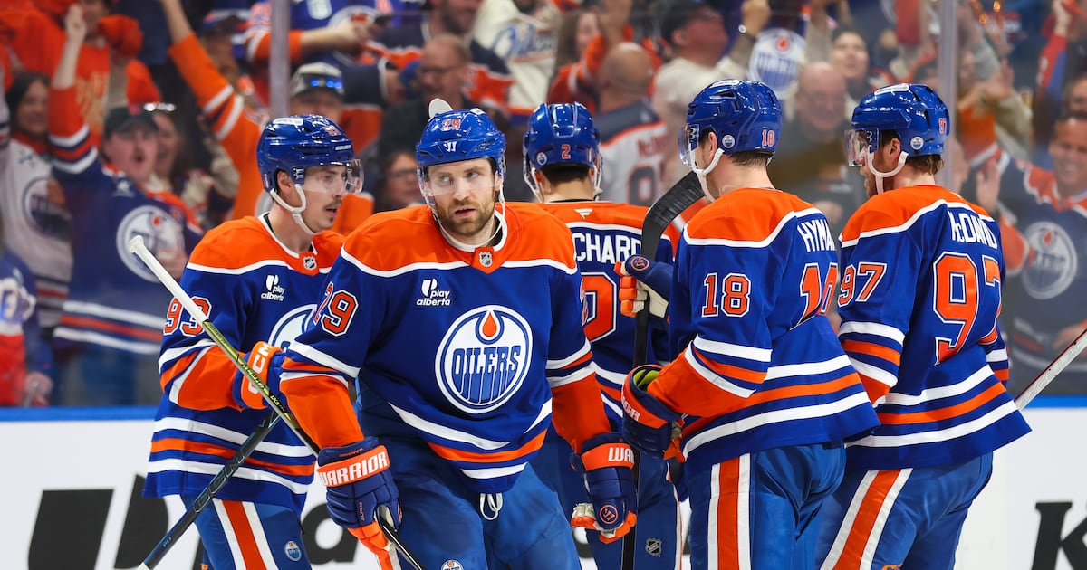 Leon Draisaitl scores twice as Edmonton Oilers beat Anaheim Ducks to force Game 6