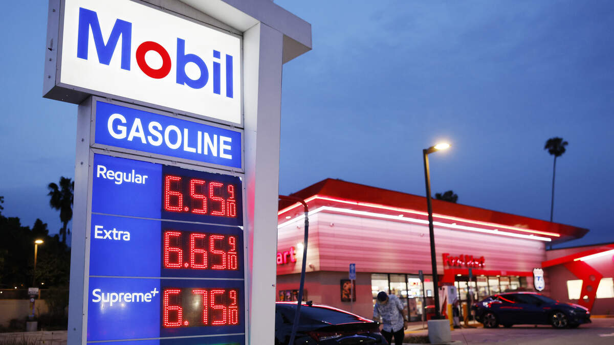 Little Change To Average LA, Orange County Gas Prices