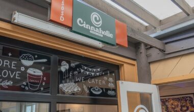 Cinnaholic brings customizable vegan cinnamon rolls back to Berkeley | City