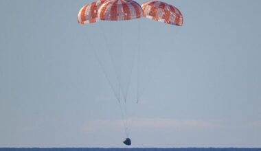 Artemis II returns from moon, splashes down off San Diego | California