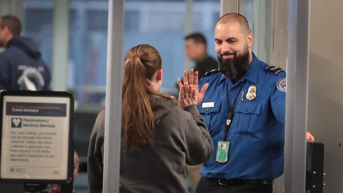 Loan For TSA Workers? | Newsradio 600 KOGO