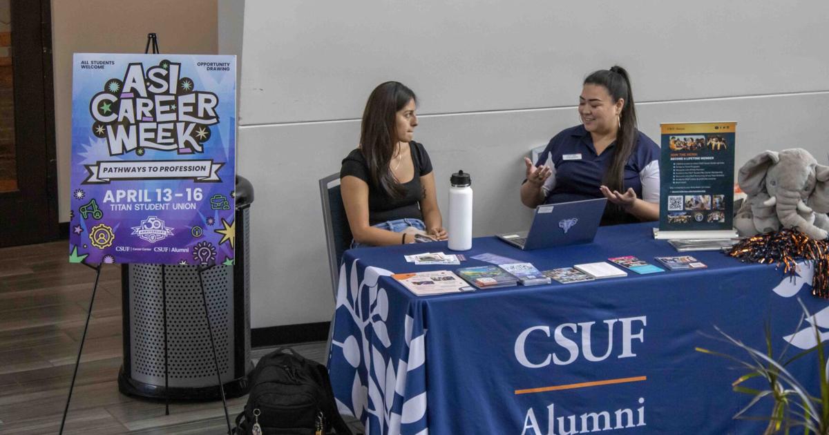 Campus organizations host professional development event | News