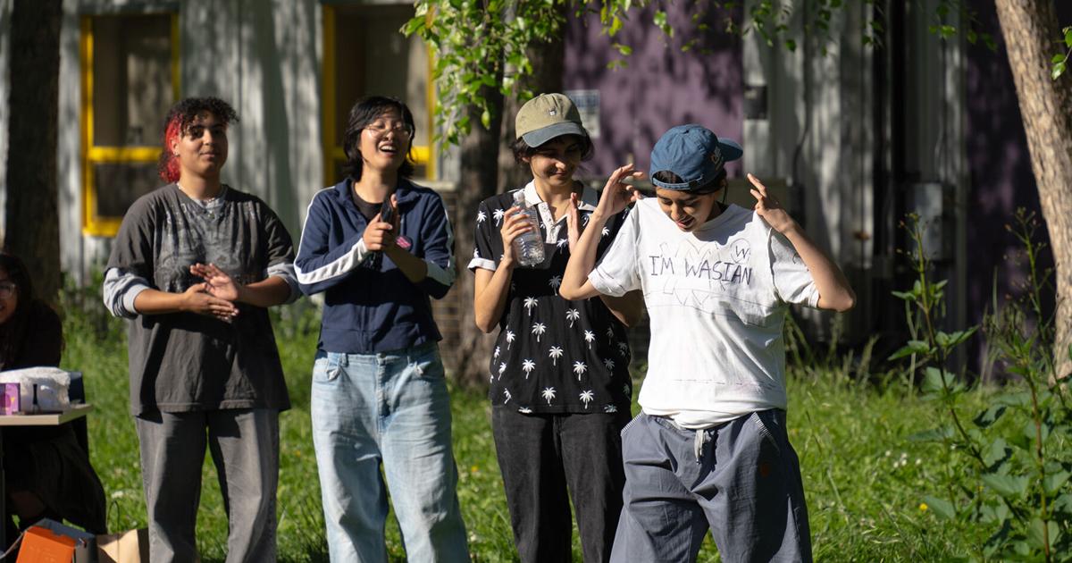 Rivalries heat up in campus Shane Hollander, Ilya Rozanov lookalike contest | Student Life