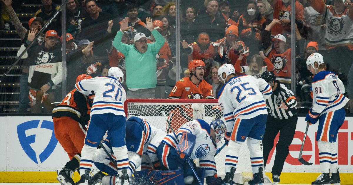 NHL Commissioner Bettman backs ruling that allowed Ducks' OT goal to stand in Game 4 win vs. Oilers | Pro National Sports