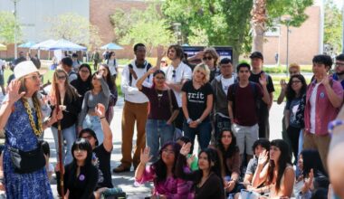 Controversial influencer Sister Cindy schools CSUF students in ‘Hoeology’ | Lifestyle