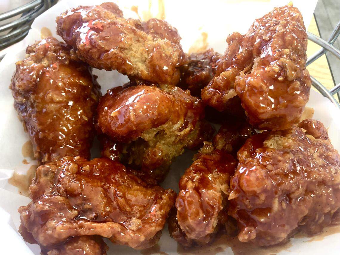 bb.q Chicken is opening a second Fresno-area location near Kings Canyon Road and Clovis Avenue, bringing Korean fried chicken and K-food sides to southeast Fresno.