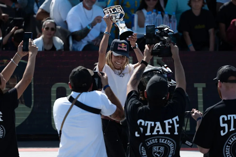 Chloe Covell celebrates after winning the women's Final during SLS Takeover Saturday, April 4th, 2026 in Downtown Los Angeles