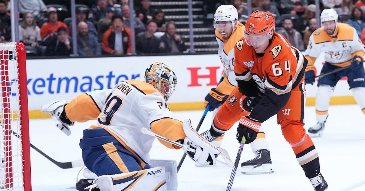 Justus Annunen stops 43 shots for 3rd career shutout in Predators' win over Ducks