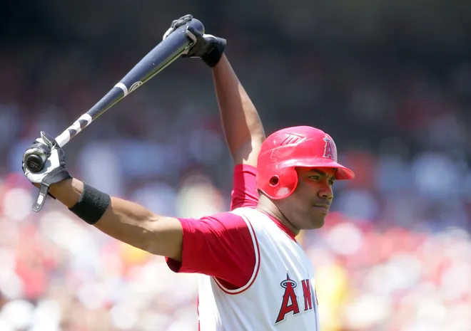 ANAHEIM, CA - JULY 1: Garret Anderson #16 of the Los Angeles Angels of Anaheim waits on deck against the Los Angeles Dodgers on July 1, 2006 at Angel Stadium in Anaheim, California. The Angels won 9-2.