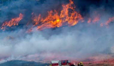 Springs Fire in southern California reaches 45% containment as evacuations continue :: WRAL.com