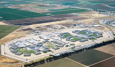 3 inmates stabbed at California prison on the same day