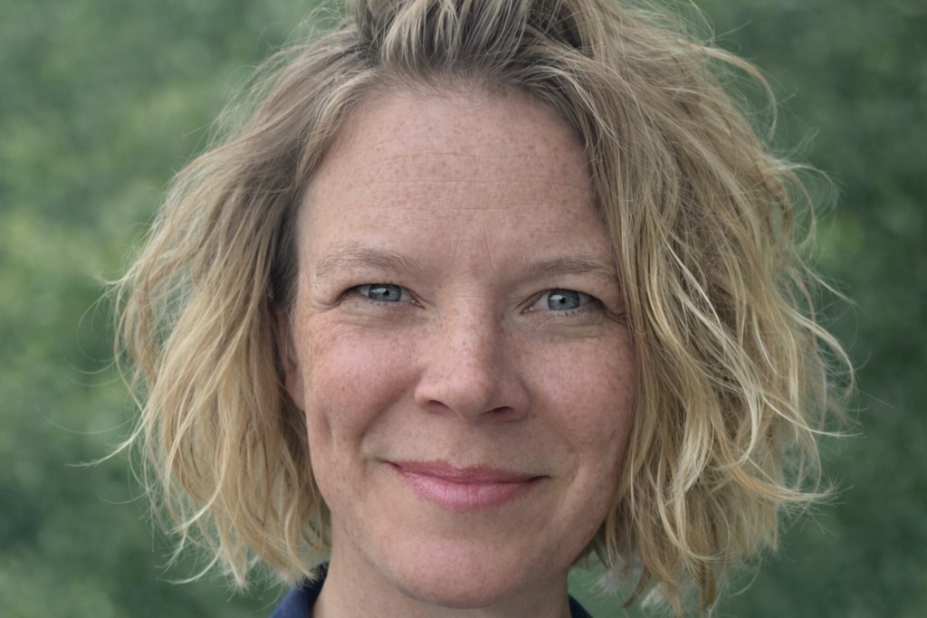 Encinal High instructor Alameda schools' teacher of year