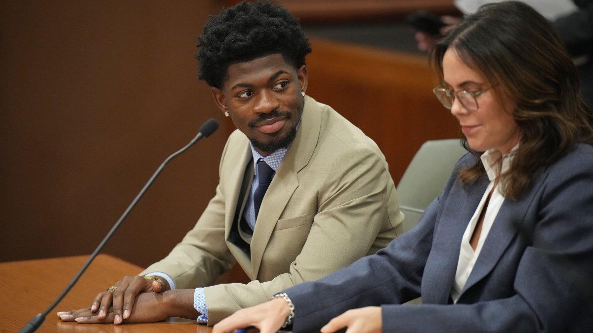Lil Nas X enters a mental health program – NBC Los Angeles