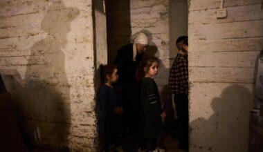 Iran fires missiles at Israel as Trump talks of winding down war