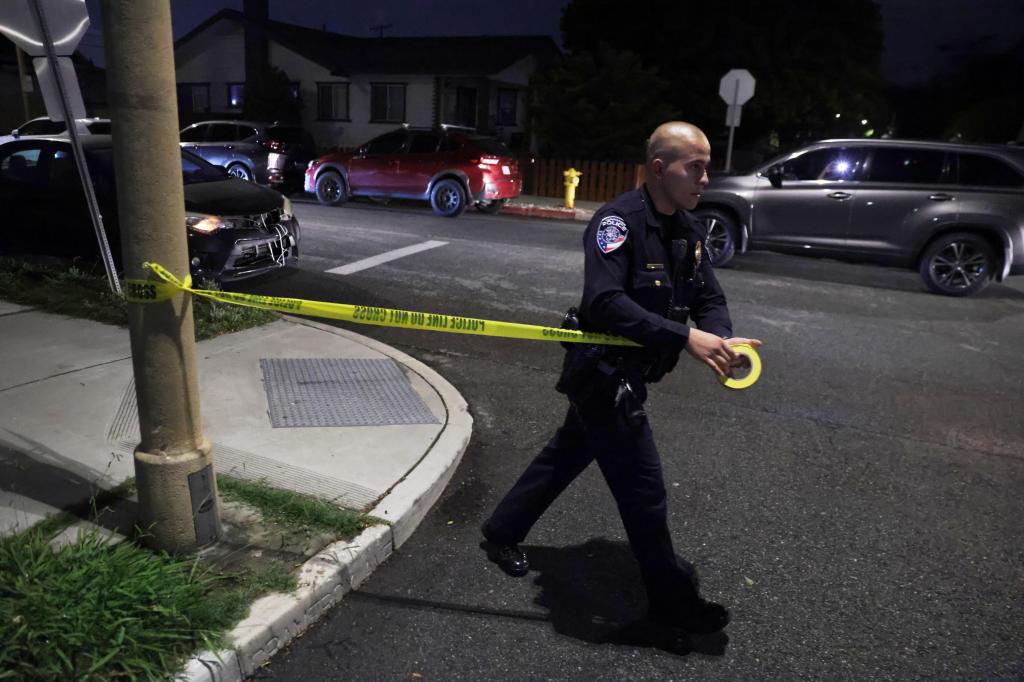 Accused WH correspondents’ dinner attacker is tutor and computer programmer from California – Sun Sentinel