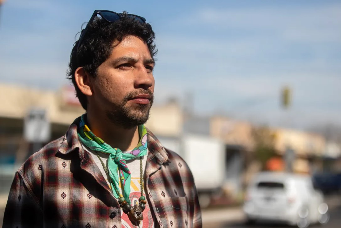 Why prosecutors dropped charges against Fresno man who escorted students to ICE protest • Sacramento News & Review