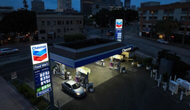 Gas prices are displayed at a Chevron gas station in downtown Los Angeles on March 31, 2026. (AP Photo/Jae C. Hong)