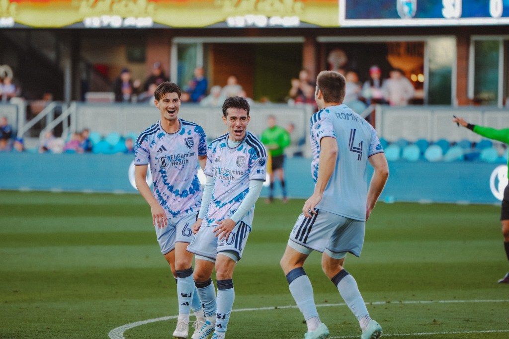 Earthquakes move past USL’s Phoenix in U.S. Open Cup despite first-half red card – The Mercury News