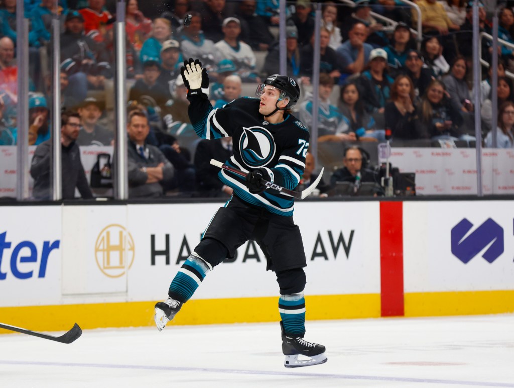 San Jose Sharks winger William Eklund heating up with Edmonton Oilers next
