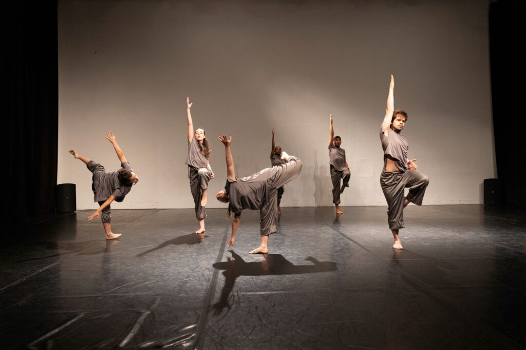 Bryan Burns, Arturo Gonzales, Denali Huff, Rebecca Lee, Beth Huelsenbeck, and Raven Smith in "Black Ice" Choreographed by Deborah Brockus - Photo by Denise Leitner.