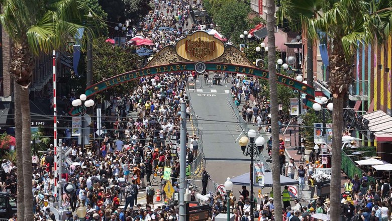 Crowds in the San Diego Convention Center and outside in the Gaslamp Quarter grew on Saturday. Photo by Chrsi Stone