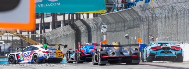 Grand Touring Prototypes mixing it up with the GT Daytonaclass (Jan Wagner)