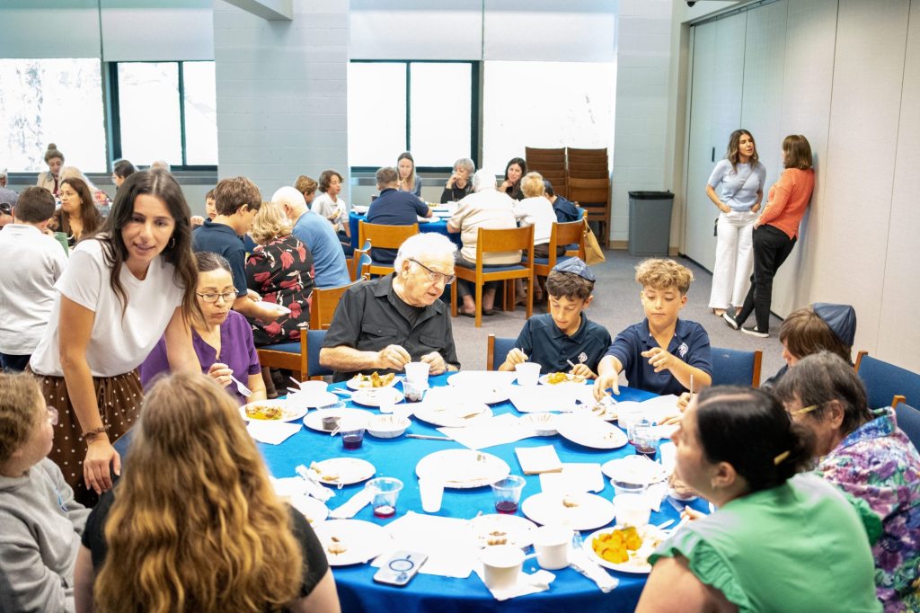 SDJA fifth graders honor Holocaust survivors through meaningful Passover experience – San Diego Union-Tribune