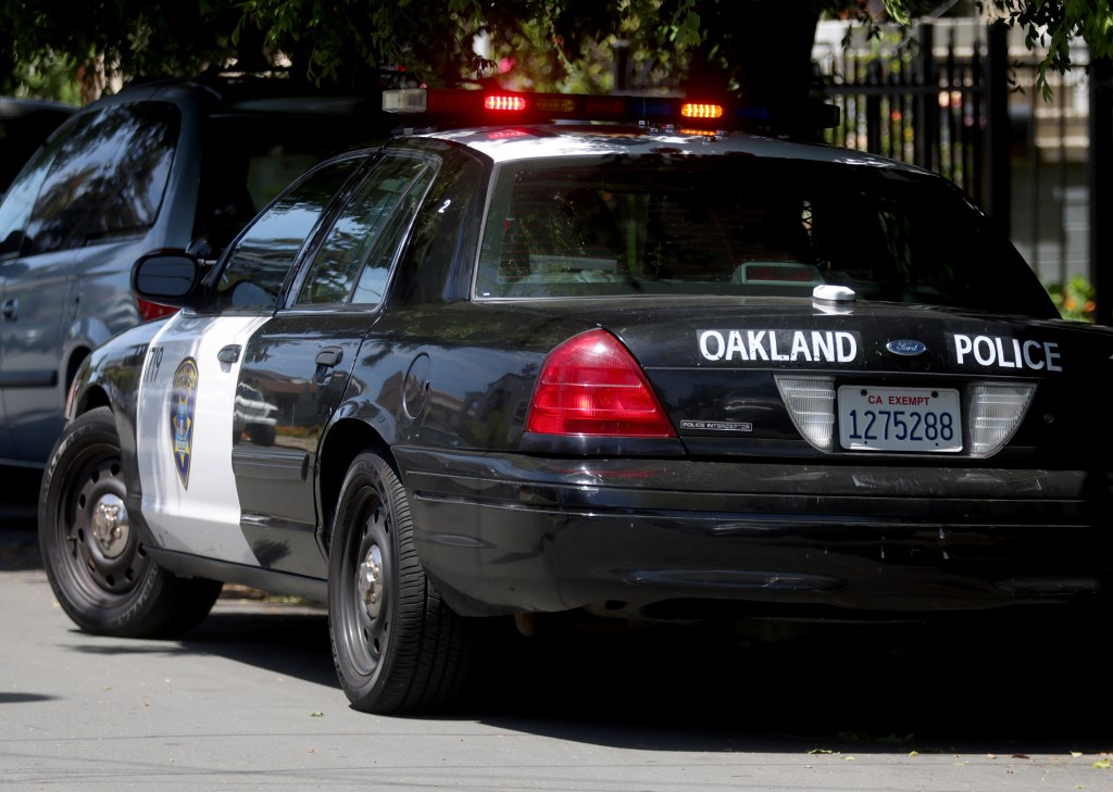 Third Oakland murder suspect arrested in surprise robbery during drug deal