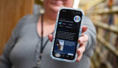 Sacramento library patrons prefer electronic books