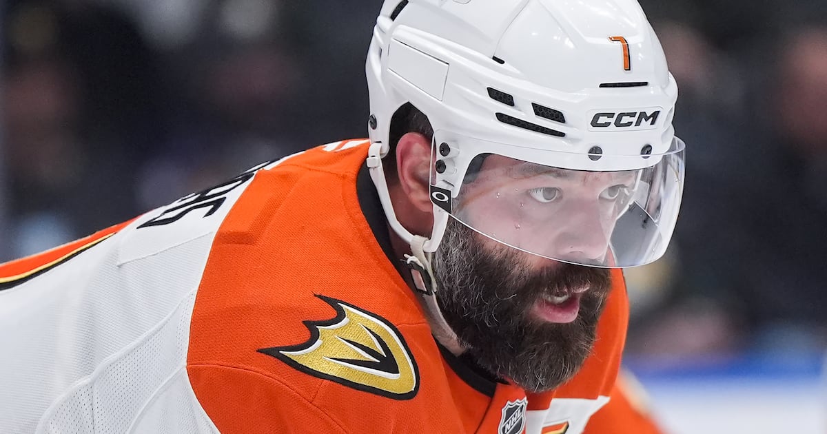 Oilers’ Dickinson a game-time decision for Game 3; Samanski draws in for Henrique