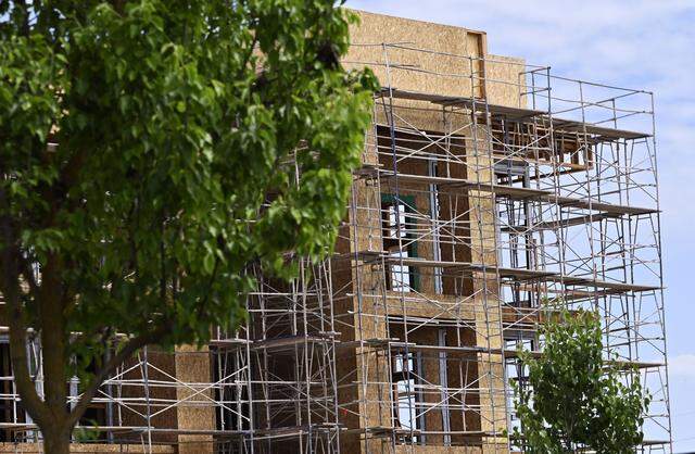 The Hubert at Audubon Court are new luxury apartments being built at the northeast corner of Nees Avenue and Audubon Drive. Photographed Wednesday, April 1, 2026 in Fresno.