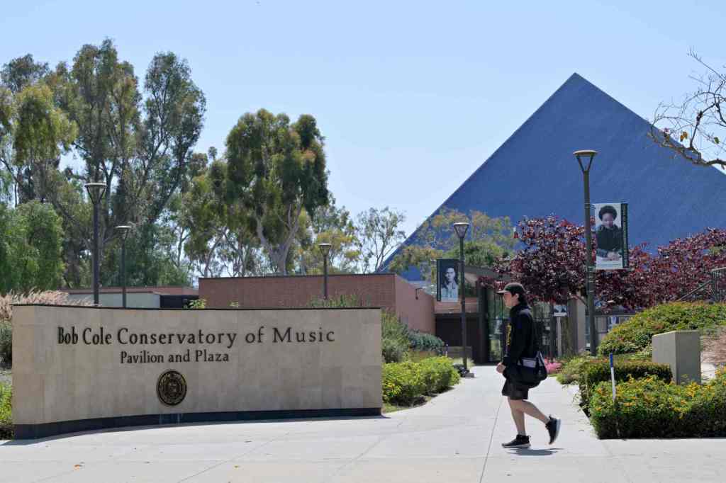 Bob Cole Conservatory to close April with four programs – Press Telegram