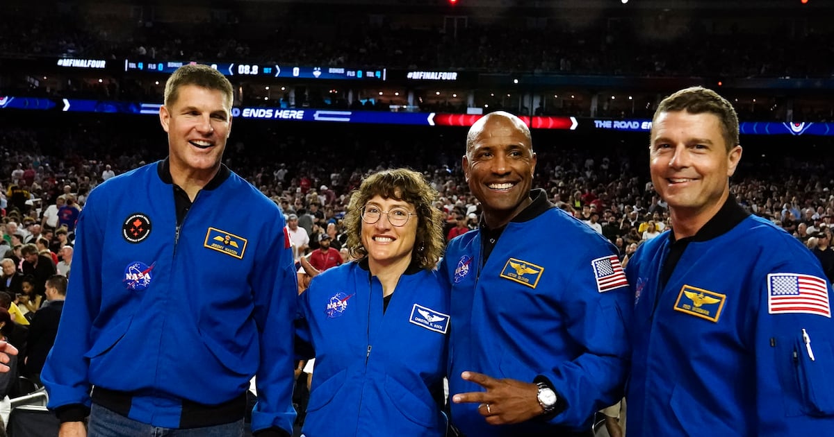 Southern California’s own Victor Glover will become the first Black person to reach the moon – Annenberg Media