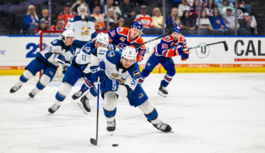 Eagles Ride Early Lead to 5-2 Win over Bakersfield