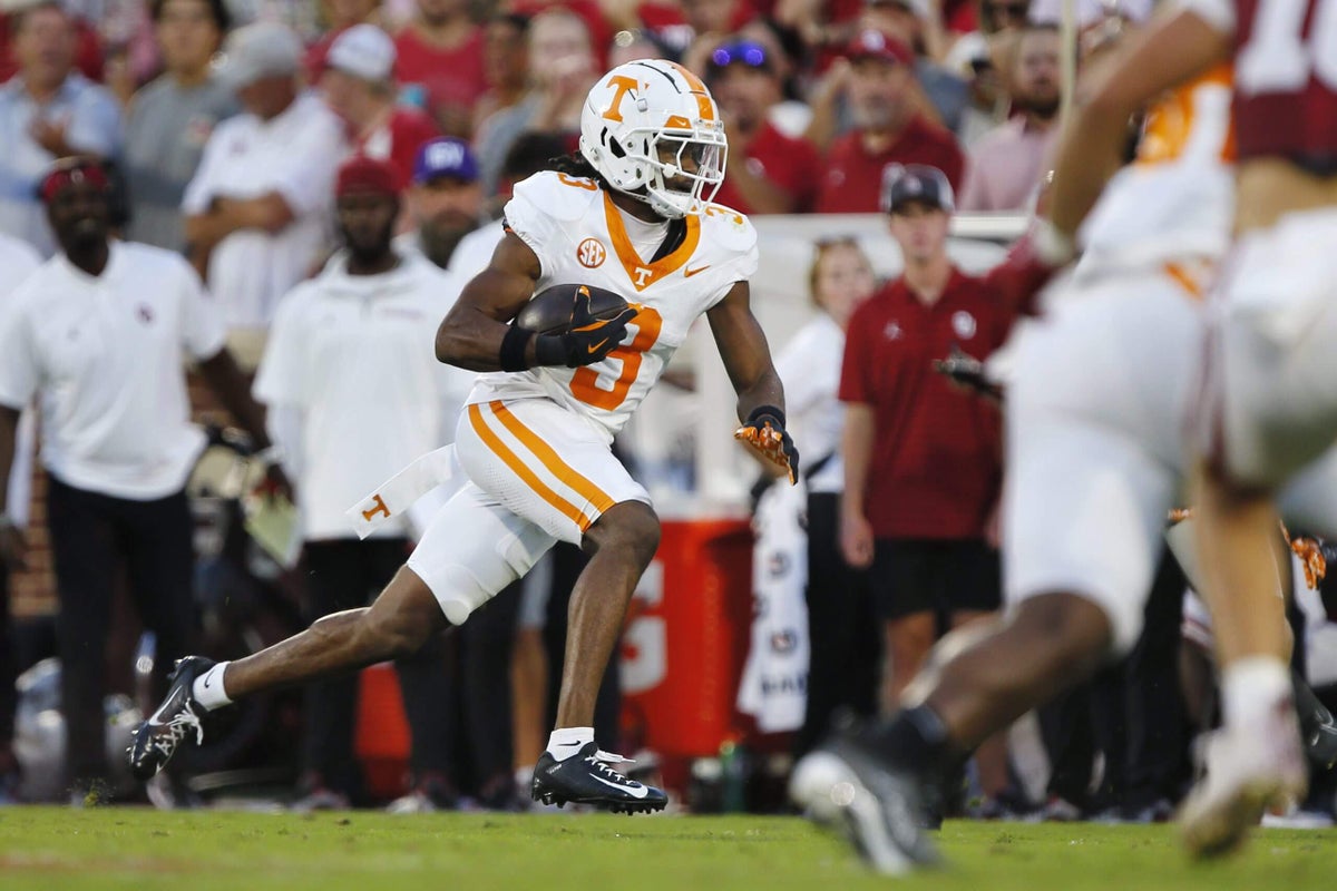 NFL Draft 2026 best available players for Los Angeles Chargers: Jermod McCoy, Brenen Thompson