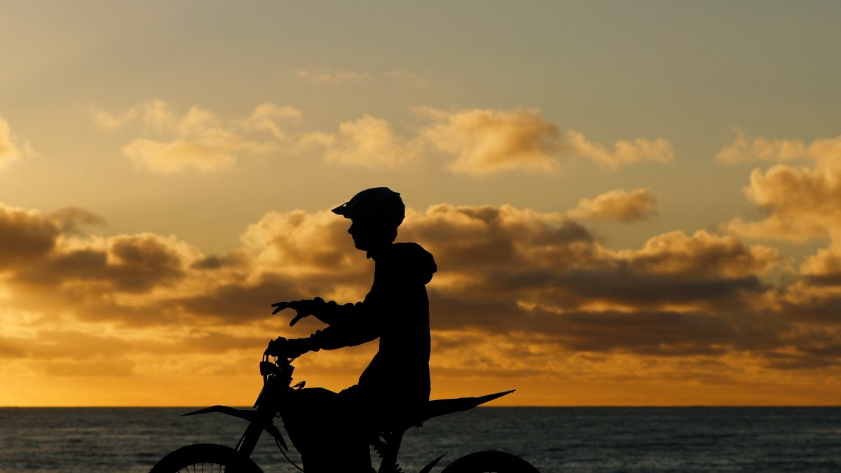 2 teens arrested for reckless driving on electric motorcycles – NBC Los Angeles