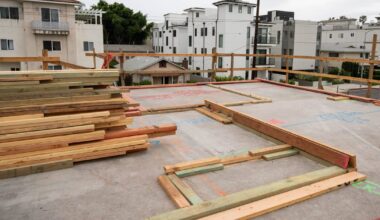 California bill would limit EV-charging access in…