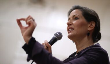 Former Oakland mayor has new job
