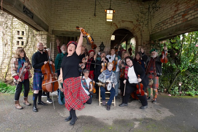 Scottish Fiddlers to present Stravaig event in East Bay